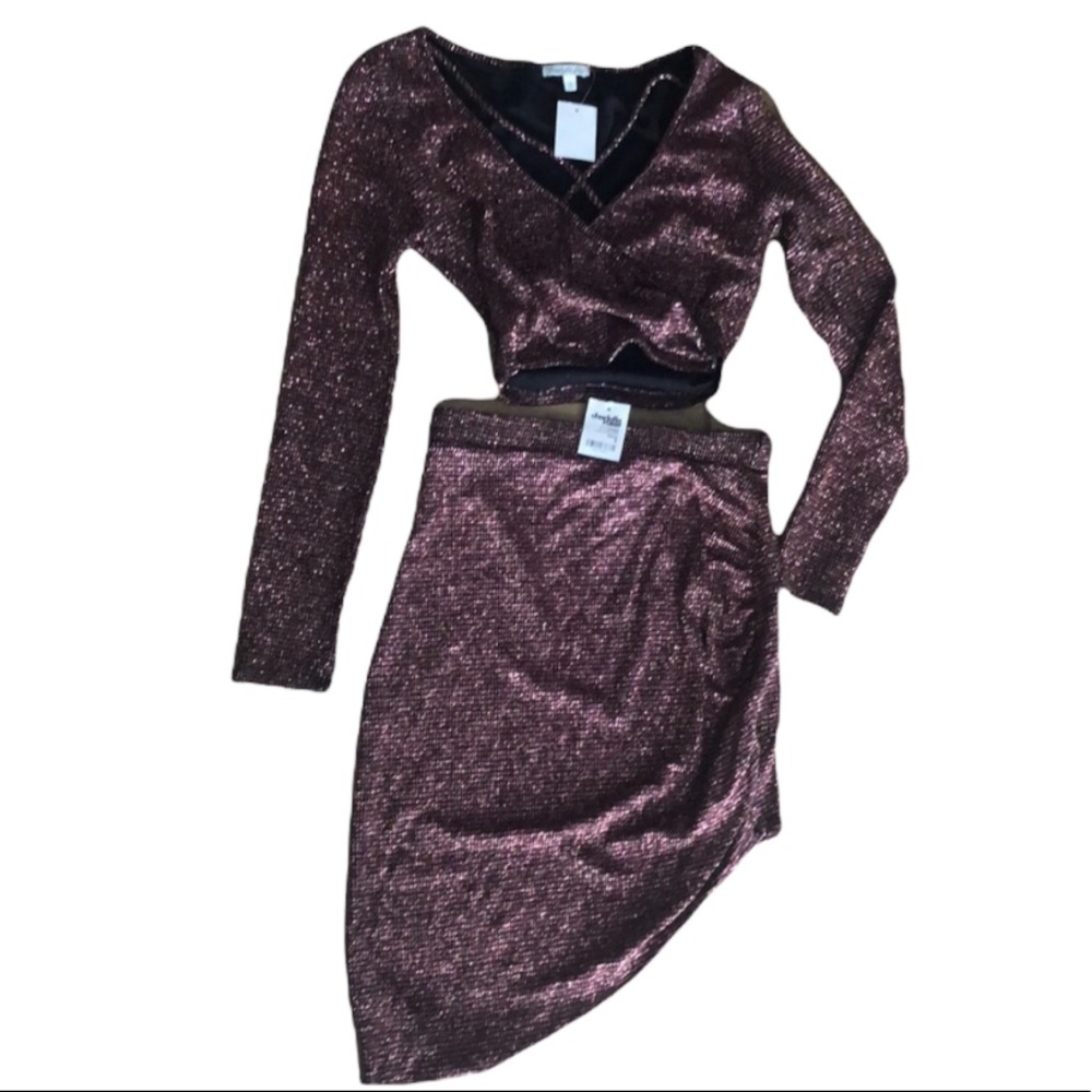 NWT 2 piece. Beautiful dark rose. Fit is similar to bodycon dresses.